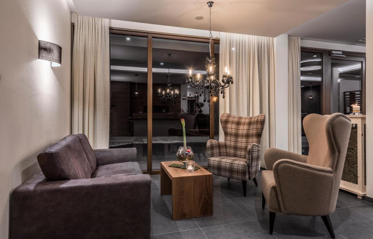 Eden Boutique Hotel Resia Esterno foto